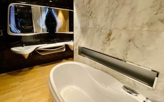 Guliano De Medici Ultra Luxury 5 Bedroom Terrace Duplex With 2Bq