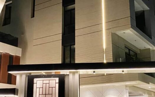 Guliano De Medici Ultra Luxury 5 Bedroom Terrace Duplex With 2Bq