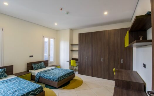 Empire Court Ultra Luxury 3 & 4 Bedroom Apartments And Penthouse With 2 Bq