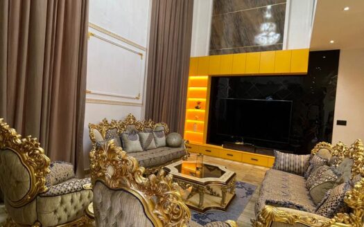 Fully Furnished 5 Bedroom Duplex