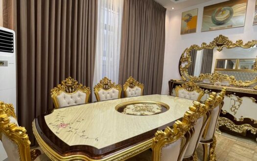 Fully Furnished 5 Bedroom Duplex