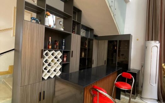 Fully Furnished 5 Bedroom Duplex