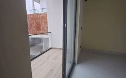 Luxury 4 Bedroom Terrace House