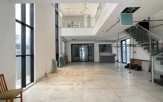 5 Bedroom Fully Detached Duplex