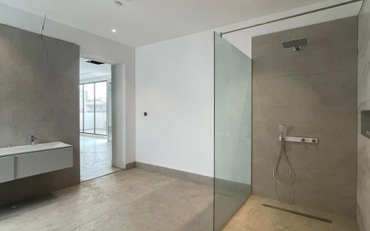 5 Bedroom Fully Detached Duplex