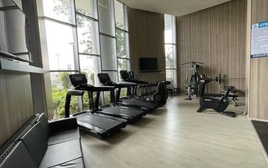 Luxury High Rise 4 Bedroom duplex (Spanning the 19th and the 20th floor)