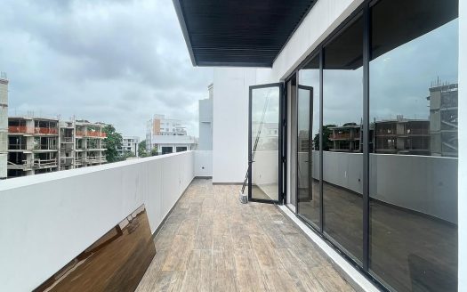 5 Bedroom Fully Detached Duplex