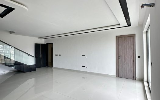 Luxury 2 Bedroom Apartment