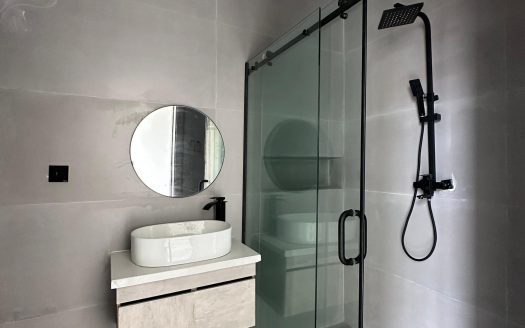 Luxury 2 Bedroom Apartment