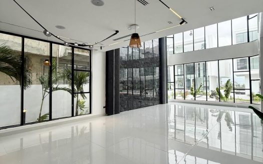 CONTEMPORARY 5-BEDROOM FULLY DETACHED HOME — OSAPA, LEKKI