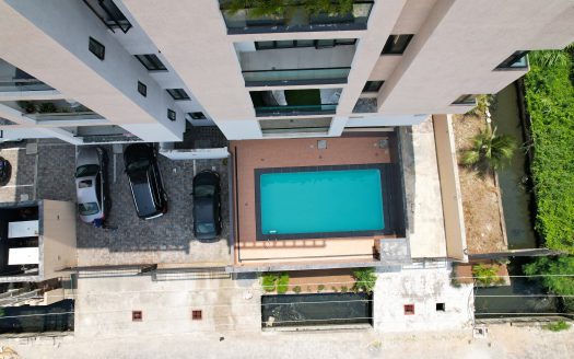 FULLY FURNISHED LAGOON-VIEW APARTMENT — BANANA ISLAND ROAD IKOYI.
