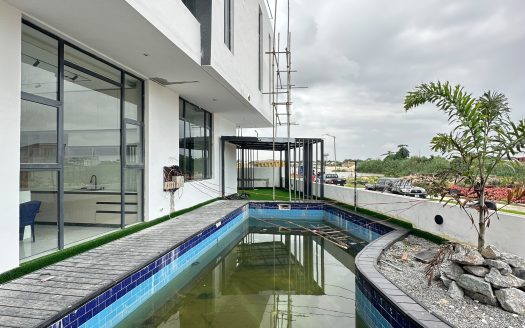 Luxurious 6 Bedroom Fully Detached Duplex with BQ, Swimming pool, Cinema, Gym room, Elevator and Rooftop terrace