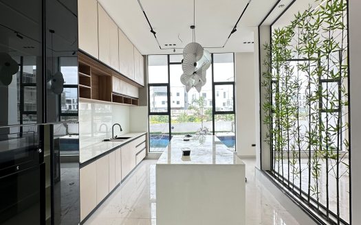 Luxurious 6 Bedroom Fully Detached Duplex with BQ, Swimming pool, Cinema, Gym room, Elevator and Rooftop terrace