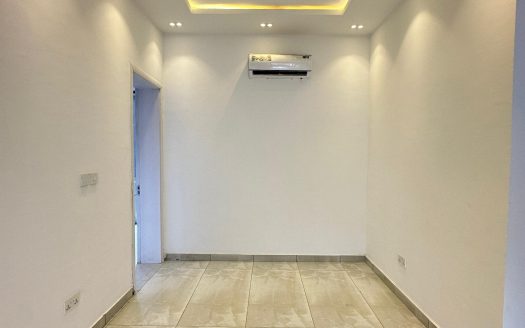Exquisite And Spacious 3 Bedroom Apartment with BQ